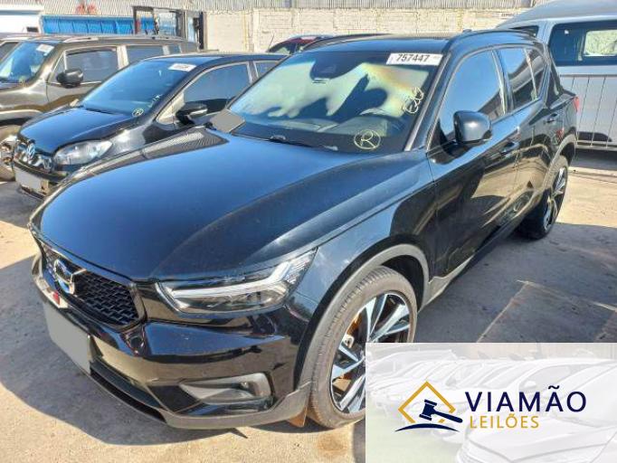 VOLVO XC40 19/20