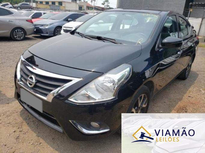 NISSAN VERSA 16/16