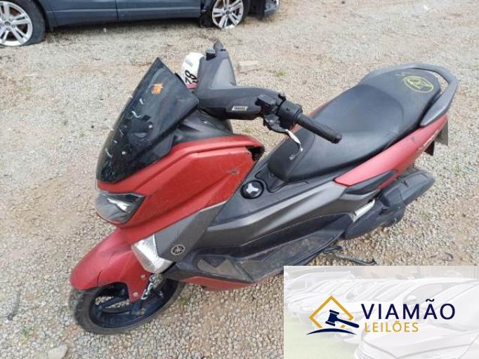 YAMAHA NMAX 19/19