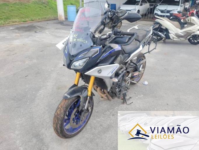 YAMAHA MT-09 TRACER 21/21